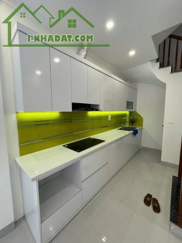Bán Nhà Phố Tây Sơn 39,25m2 6 Tầng Ô Tô Qua Nhà Giá Chỉ Nhỉnh 7 Tỷ - 2