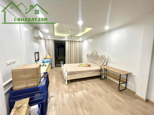 BÁN NHÀ PHÂN LÔ TRẦN ĐẠI NGHĨA – 6 TẦNG THANG MÁY – Ô TÔ ĐỖ CỬA – GIÁ 13 TỶ - 2