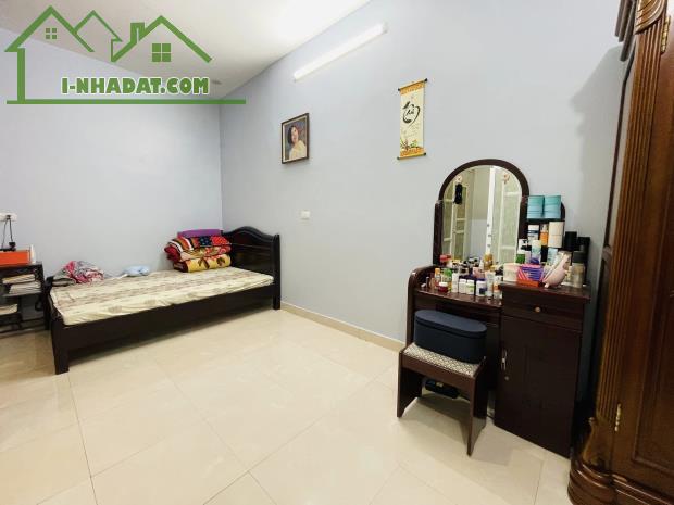 BÁN NHÀ ĐẠI TỪ - HOÀNG MAI GẦN MẶT NGÕ Ô TÔ THÔNG, HAI THOÁNG, NHÀ 4 TẦNG ĐẸP. - 2