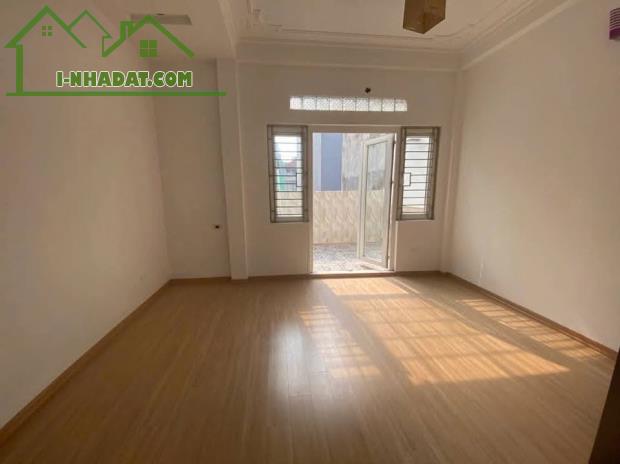 📣 Bán nhà 4 tầng Nguyễn Văn Cừ, Cách ô tô - Hồng Tiến 20m, 55m2, Ko QH, 6 tỷ 2 - 1