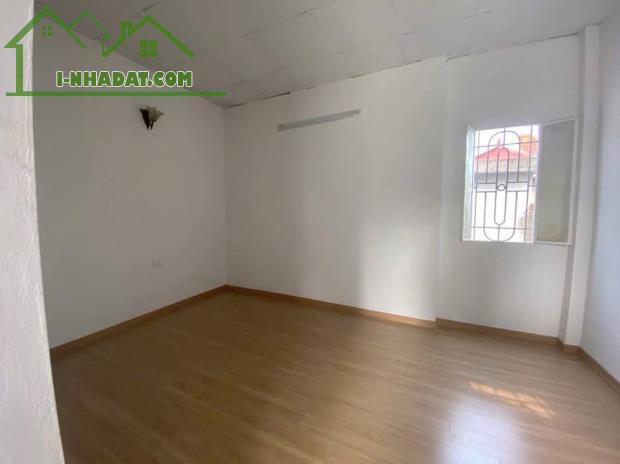 📣 Bán nhà 4 tầng Nguyễn Văn Cừ, Cách ô tô - Hồng Tiến 20m, 55m2, Ko QH, 6 tỷ 2 - 2