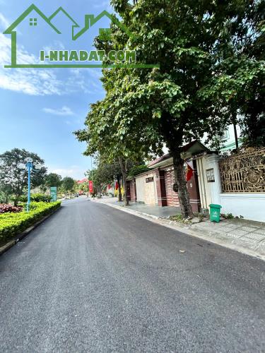 Bán biệt thự khu đô thị Đặng Xá-Gia Lâm, 225m2,4 tầng 2 mặt tiền  view vườn hoa - 2