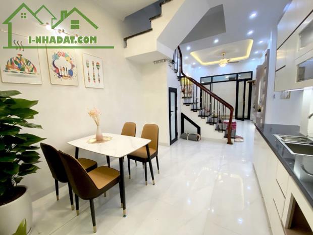 Siêu Phẩm Chợ Khâm Thiên, Đống Đa 40m2, 3 Thoáng, Chỉ 6.85 tỷ - 2