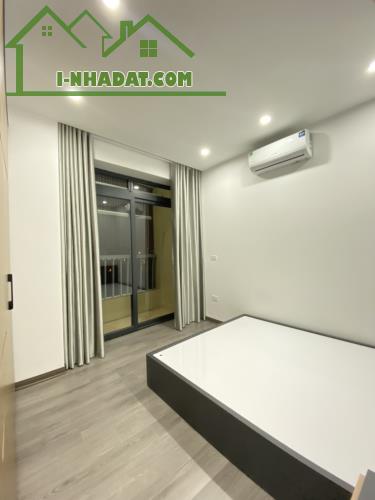 Bán CHCC 85m2 3 ngủ 2 WC nhỉnh 5tỷ Nguyễn Ngọc Vũ