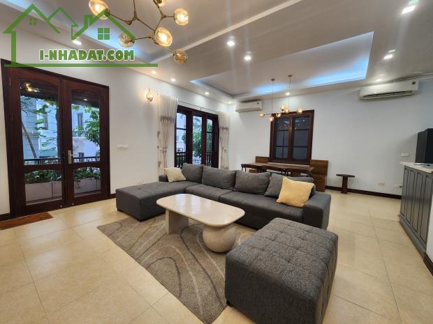 ⚜️ Biệt Thự VIP Tô Ngọc Vân, Tây Hồ, 120m2 5T MT 6.5m, Đẹp, Hiện đại, Gara 3 Ô tô, Chỉ 44 - 2