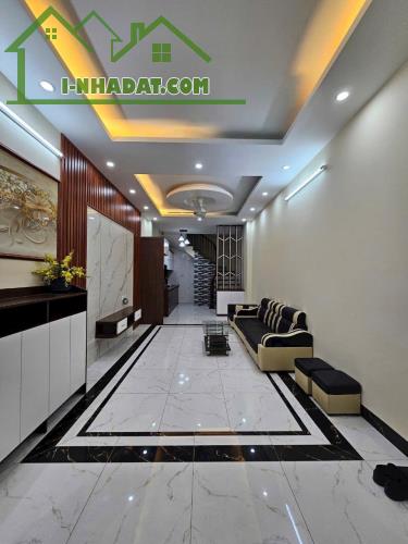 Nhà đẹp ở sướng lắm ý. Full nội thất cực đỉnh