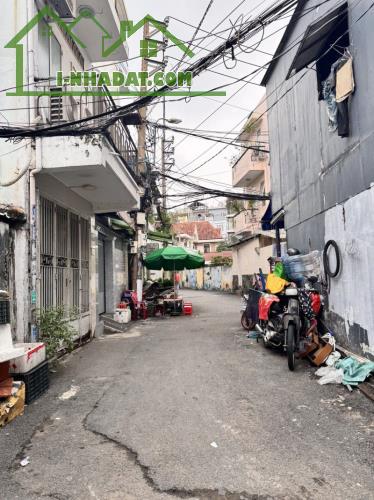 HOÀNG HOA THÁM P7 BÌNH THẠNH - HẺM RỘNG - NHÀ 2 TẦNG Ở NGAY - GIÁ 5.3 TỶ - 4
