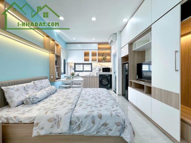 Bán nhà MT Ung Văn Khiêm – Tân Cảng – 129m² – 5 tầng – chỉ 33 tỷ – Vị trí KD siêu hot!