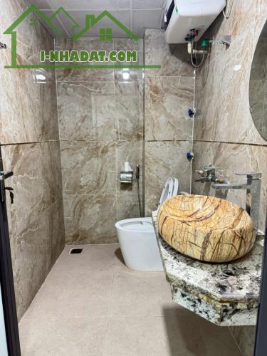 Bán nhà 5 tầng mặt đường quốc lộ 23, Thanh Lâm, Mê Linh. MT kinh doanh cực đẹp