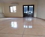 GIÁ RẺ - CHÍNH CHỦ CÒN DUY NHẤT 1 PHÒNG TẦNG 4 RỘNG 20M2 TẠI NGÕ 599 NGUYỄN TRÃI, HÀ