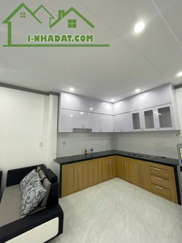 💥Bán Nhà Sổ Riêng Thổ Cư - Hố  Nai 3 - Trảng Bom.Gía:1 tỷ 550 - 2