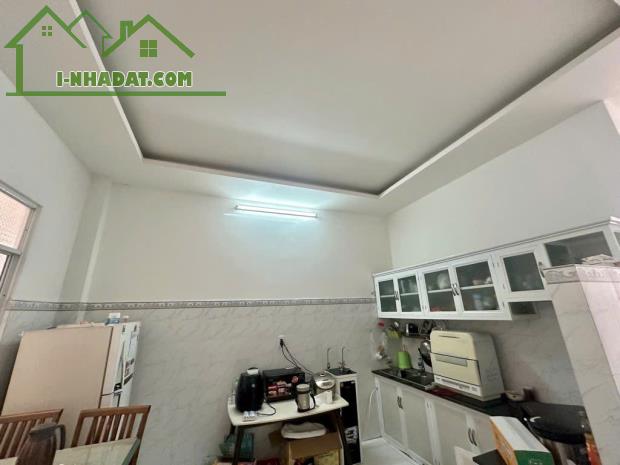MẶT TIỀN ĐƯỜNG 26 - HIỆP BÌNH CHÁNH - 2 TẦNG - 68m2 - HẺM 5M - HƠN 7T - 2