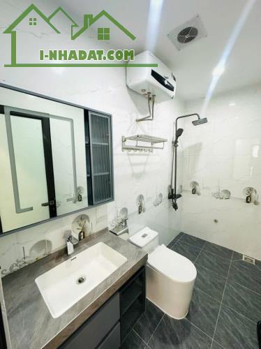 Nhà ngõ xuân la giá binh dân 5.7 tỷ 30m2 5 tầng ,mặt tiền 4m , - 3