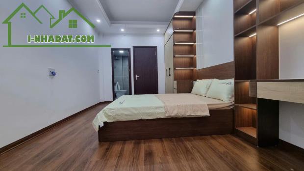 Nhà 5 tầng Thượng Thụy - Đường thông - Ô tô tránh - Full nội thất 7,5 tỷ - 1