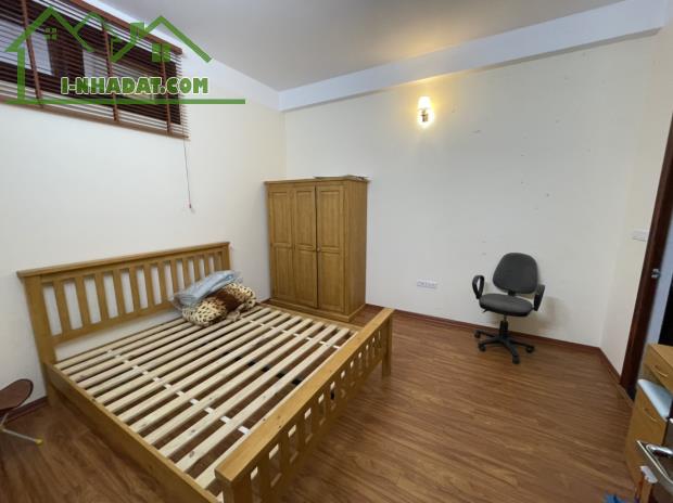 Cho thuê nhà nguyên căn khu HC 319 Bồ Đề Hồng Tiến bệnh viện Tâm Anh 90m2 6 tầng thang máy - 4