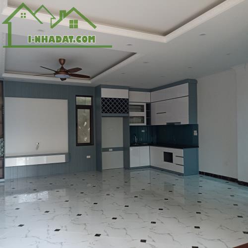 BÁN NHÀ 4 TẦNG MỚI, MẶT TIỀN RỘNG TẠI NGŨ HIỆP - THANH TRÌ - 2
