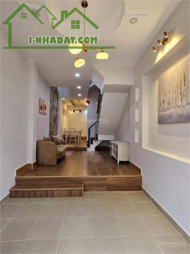 🏡 Bán nhà HXH 7m Q.10, nhà mới sơn sửa, 7.x tỷ! - 1