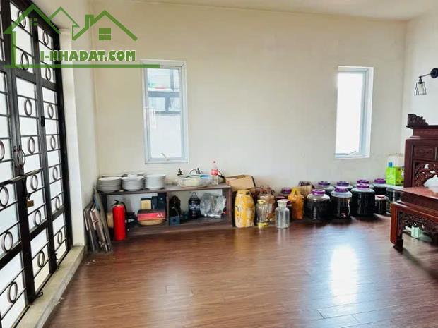 Bán biệt thự KĐT Linh Đàm, 230m2 x 4 tầng, cách đường Nguyễn Hữu Thọ 30m, rẻ nhất Linh Đàm - 5