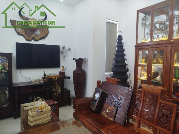 Nhà 152 m2 đất, 3 mặt tiền cạnh Chợ Kỳ Đồng , Thanh Khê chỉ 16.x tỷ