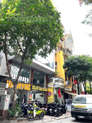 Bán nhà mặt phố Q Cầu Giấy, vị trí đẹp, ô tô 2 chiều, vỉa hè rộng, MT5m nhỉnh 29 tỷ - 2