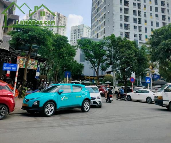 𝐁𝐮̀𝐢 𝐐𝐮𝐨̂́𝐜 𝐊𝐡𝐚́𝐢, 𝐊Đ𝐓 𝐓𝐚̂𝐲 𝐍𝐚𝐦 𝐋𝐢𝐧𝐡 Đ𝐚̀𝐦 nhà 67m2 4,5 tỷ
