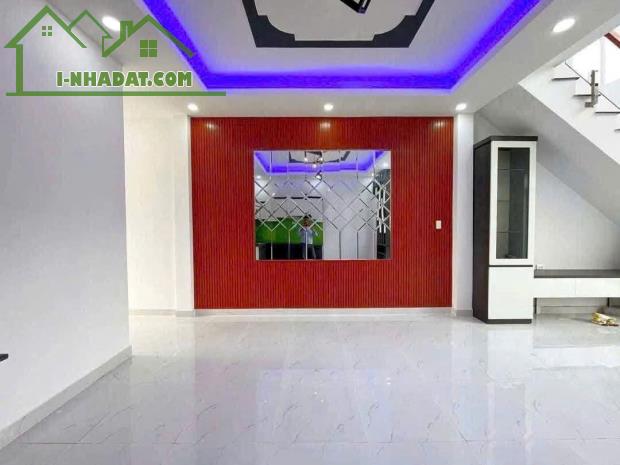 CẦN BÁN GẤP CĂN NHÀ XÃ ĐỨC HÒA THƯỢNG DT 125M2 GIÁ 1TY950 SHR SANG TÊN CÔNG CHỨNG NGAY - 1