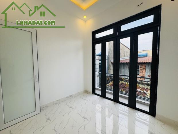 BÁN GẤP, nhà 2 tầng mới, SHR, hẻm rộng cách 1 căn ra Hiệp Thành 17, Q12, NHỈNH 2 TỶ. - 4