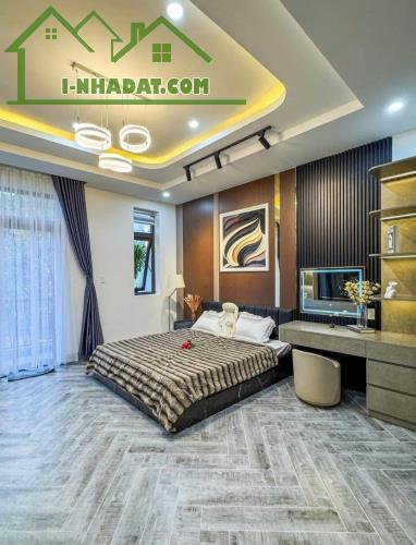 Nhà 3 tầng kèm nội thất ngay TP Thuận An , Bình Dương - 3