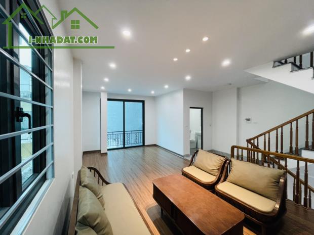 Nhà đẹp, Bà Triệu, Hà Đông. 37m², nhà mới 5 tầng, mặt tiền 4m8 cực thoáng, 10m ra mặt phố - 2