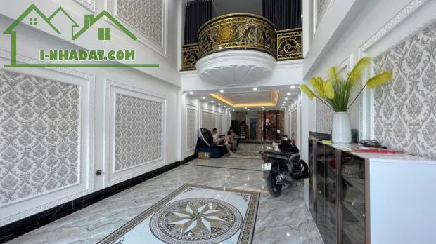BÁN NHÀ PHỐ BÁT KHỐI LONG BIÊN - HÀNG XÓM AEON - 91M2 GIÁ HƠN 19 TỶ