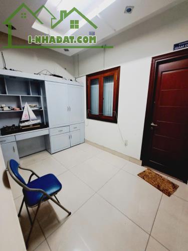 Bán nhà mặt tiền Đ số Lê Văn Quới nhựa 8m thông xe hơi vào nhà 64m2 -4 Tầng Nhỉnh 7 TỶ - 4