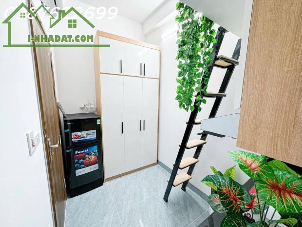 BÁN NHÀ NGUYỄN ĐÌNH HOÀN - CẦU GIẤY- THANG MÁY - KINH DOANH - DÒNG TIỀN KHỦNG 66Mx 6TẦNG - 1