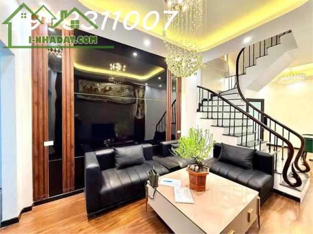 Cần bán 53m giá 13  tỷ  khu phân lô, ô tô vào nhà tại Lê Trọng Tấn Thanh Xuân - 1