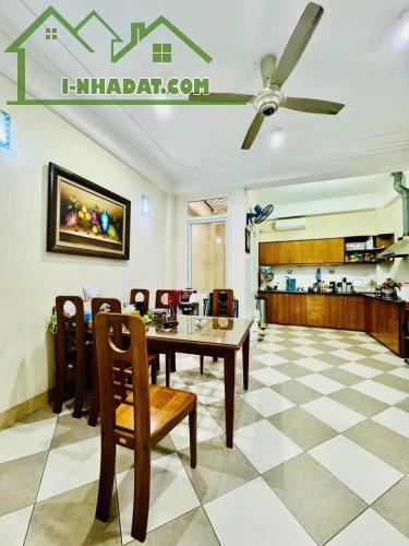 Bán nhà phố Phạm Tuấn Tài, Cầu Giấy DT40mx6T giá 14,45 tỷ, phân lô, ngõ thông, chủ cần bán - 2