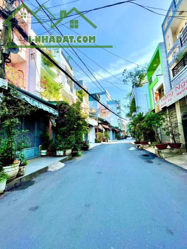 Hẻm xe hơi 6m, 75m², ngang 5m, 4 tầng, 5 PN đường Lê Đức Thọ - 8.6 tỷ