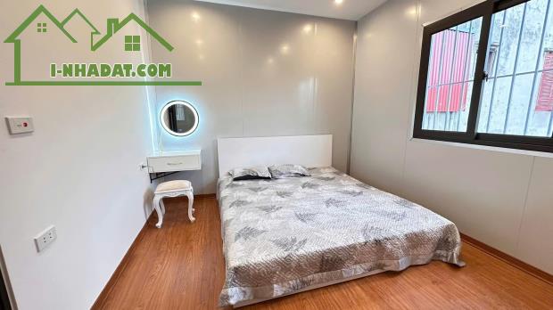 Bán nhà Trần Quốc Hoàn hơn 3 tỷ sổ đỏ 3PN full nội thất về ở luôn - 5