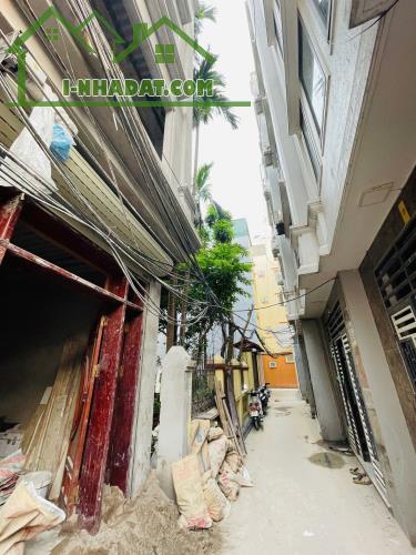 VIP NHẤT HÀ ĐÔNG - 5 TẦNG MỚI KÍNH KOONG THANG MÁY VÙ VÙ - VÀI BƯỚC CHÂN RA MẶT PHỐ Ô TÔ - 1