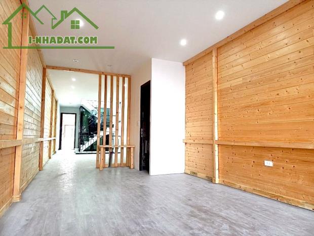 Bán nhà mặt phố Lý Nam Đế, quận Hoàn Kiếm, 62m2 x 2 tầng, mặt tiền 5m, vỉa hè, 39 tỷ!!!