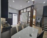 Chính chủ gửi bán 2 căn nhà mới tinh ngự tại trí trung tâm ngõ Nguyễn Thị Duệ.