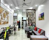 Nhà đẹp ở sướng khu phố lớn sầm uất nhất quận Long biên