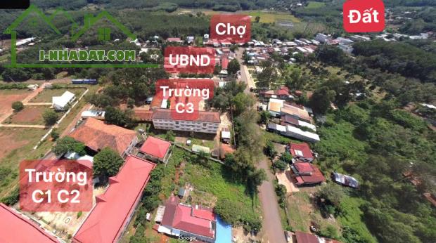 BÁN 2 SỔ ĐẤT NGÓ QUA SÂN BAY GẦN KHU DU LỊCH TRUNG TÂM DÂN ĐÔNG 239 TRIỆU - 1