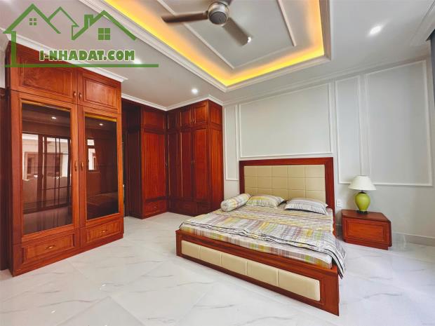 HXH tránh, Ngang 4,8M, Xây mới 5 Tầng,Full NT GÕ ĐỎ, KDC Khép kín nhình 7 tỷ - 4
