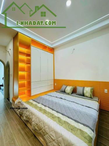 Bán gấp nhà ở đường Đặng Đại Độ, phường Tân Phong, quận 7, giá 2 tỷ 550 triệu - 2