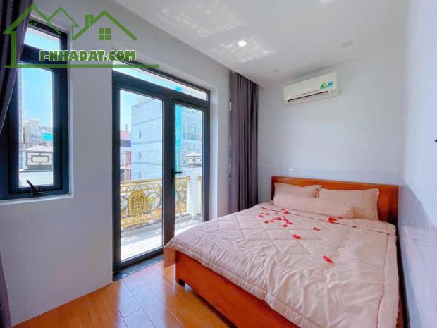 Bán gấp nhà ở đường Đặng Đại Độ, phường Tân Phong, quận 7, giá 2 tỷ 550 triệu - 3