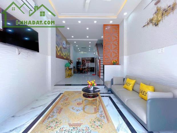Bán gấp nhà ở đường Đặng Đại Độ, phường Tân Phong, quận 7, giá 2 tỷ 550 triệu - 4