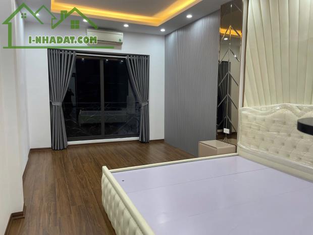 BÁn nhà phố Lê Thanh Nghị, Hai Bà Trưng 37m, 4 tầng. Giá: 8.1 tỷ. LH: 0937158386 - 3