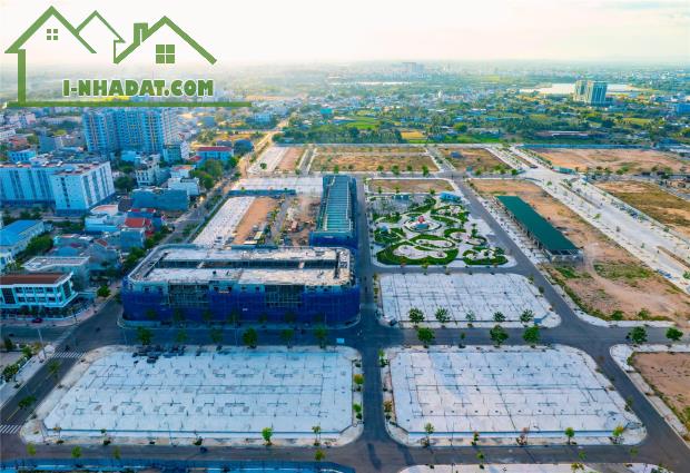 Cần bán nhà phố đường Bùi Thị Xuân - KĐT biển Bình Sơn Ocean Park, có nhà 4 tầng xây sẵn