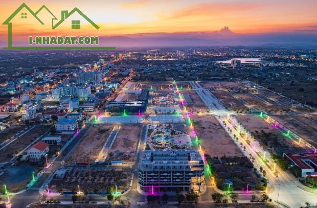 Cần bán nhà phố đường Bùi Thị Xuân - KĐT biển Bình Sơn Ocean Park, có nhà 4 tầng xây sẵn - 1