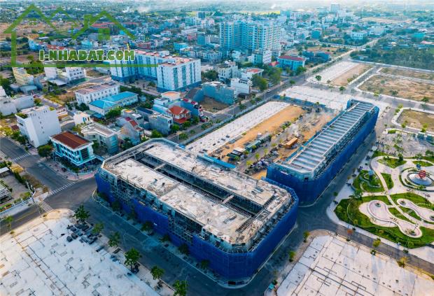 Cần bán nhà phố đường Bùi Thị Xuân - KĐT biển Bình Sơn Ocean Park, có nhà 4 tầng xây sẵn - 3