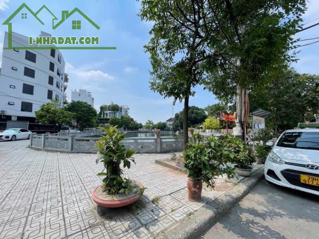 BÁN ĐẤT BẮC TỪ LIÊM -  HIẾM - 4 Ô TÔ TRÁNH – NGAY TRUNG TÂM CHỢ ĐỨC DIỄN